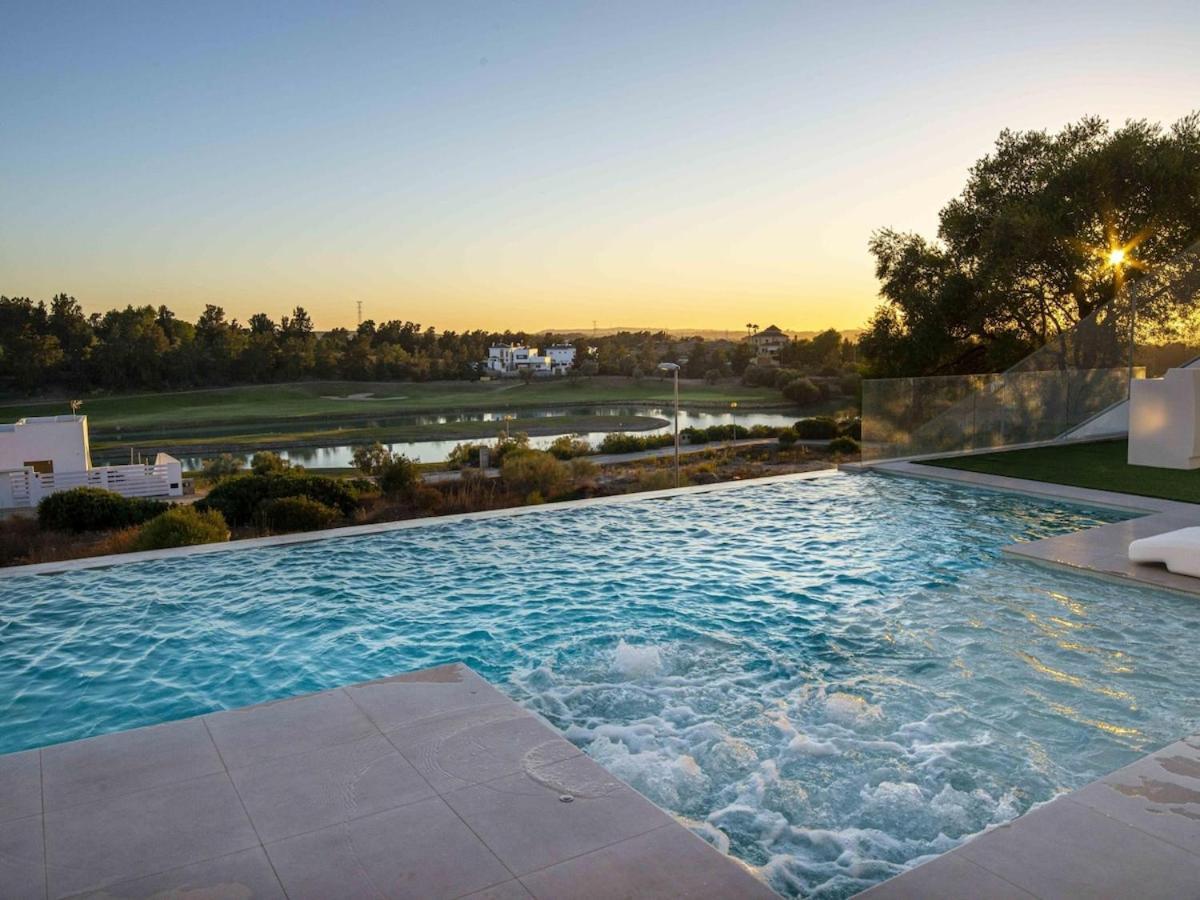 Lightbooking Jerez Montecastillo Херес де ла Фронтера Екстериор снимка